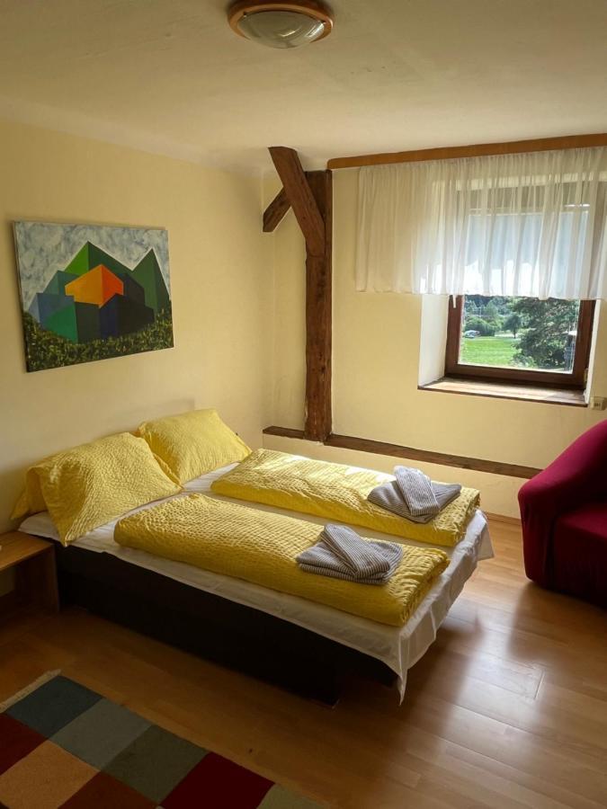 Privatzimmer Familie Pair/Schmoll Spital am Semmering Kamer foto