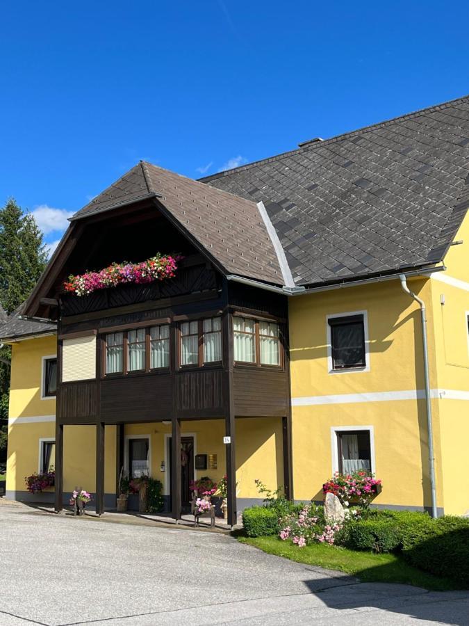 Privatzimmer Familie Pair/Schmoll Spital am Semmering Buitenkant foto
