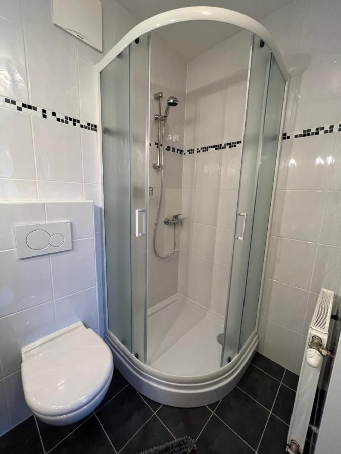 Privatzimmer Familie Pair/Schmoll Spital am Semmering Kamer foto